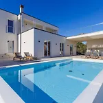 Cappenberg By Interhome Peruški